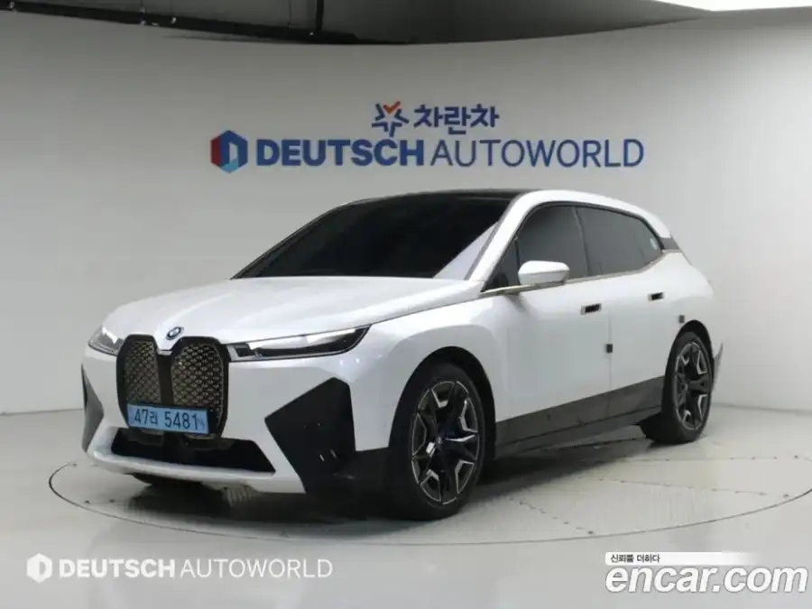 BMW iX xDrive40 First Edition