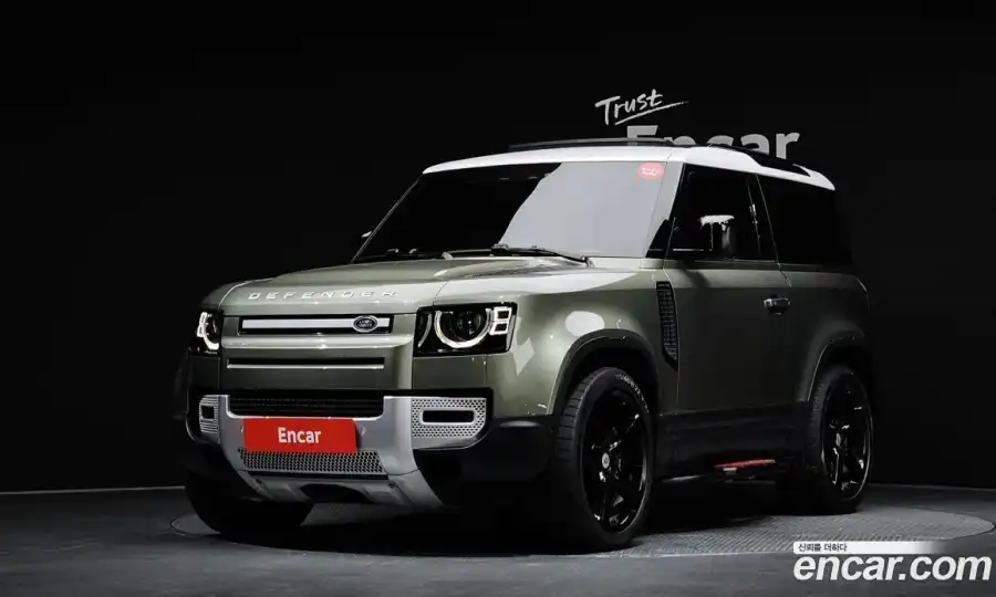 Land Rover Defender 90 D250 SE