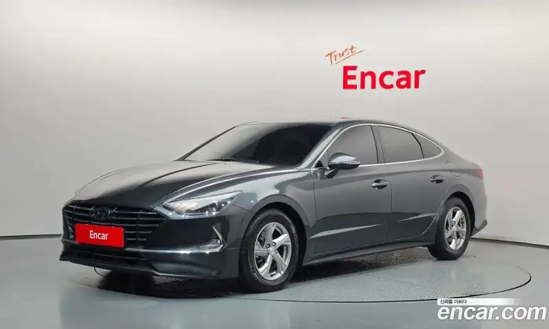 Hyundai Sonata 2.0 LPG rental car