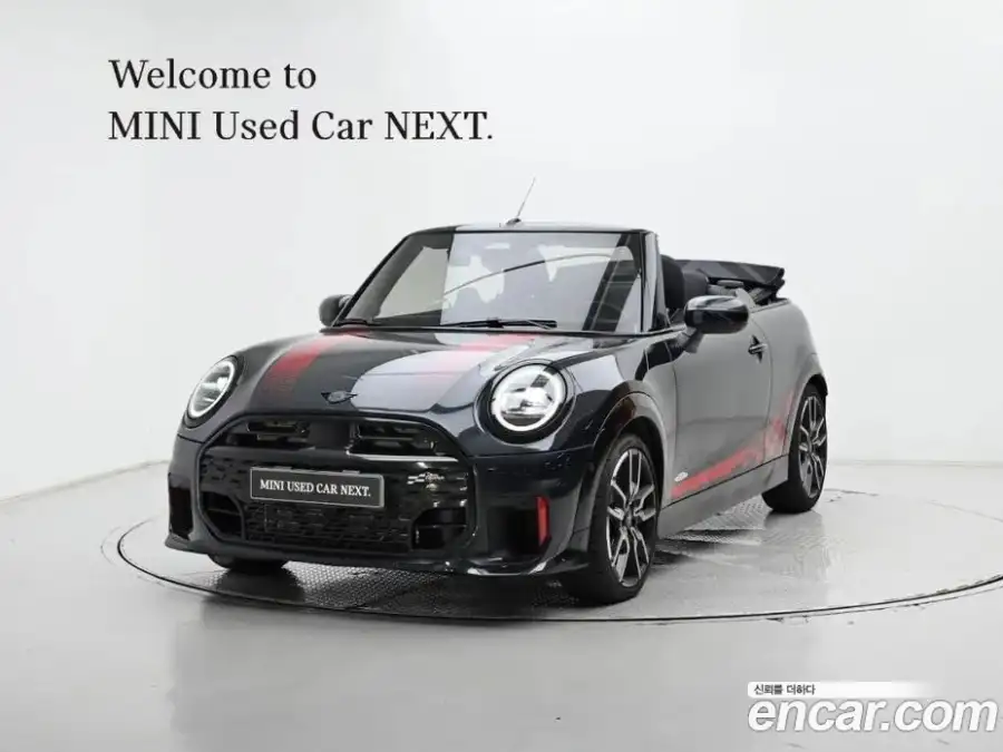 Mini Cooper Convertible JCW