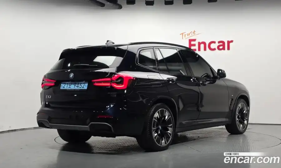 BMW iX3 M Sports