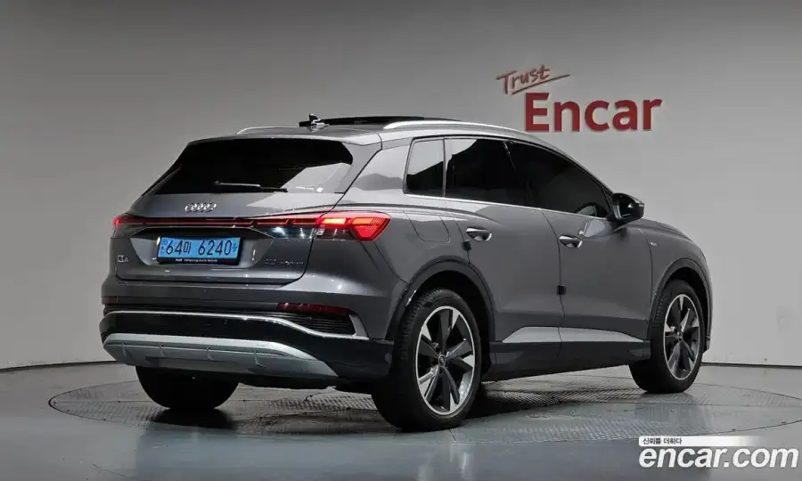 Audi Q4 e-tron 40 Premium