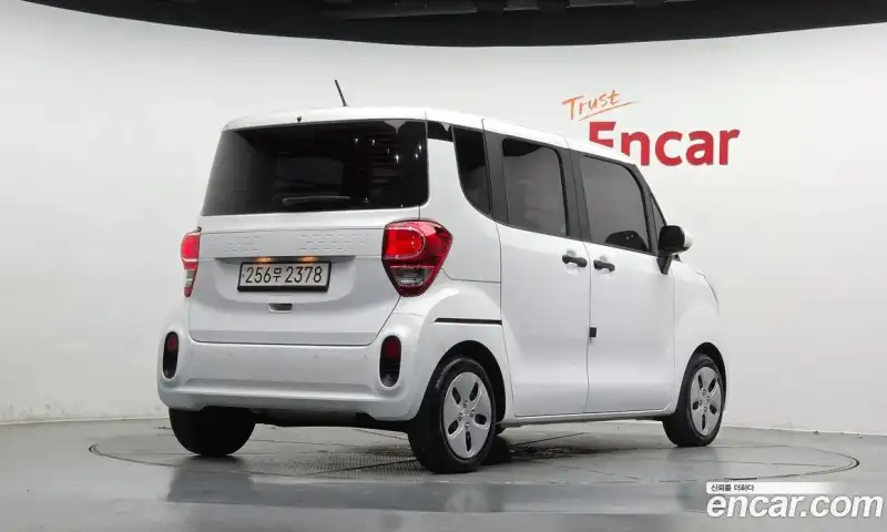 Kia Ray Van