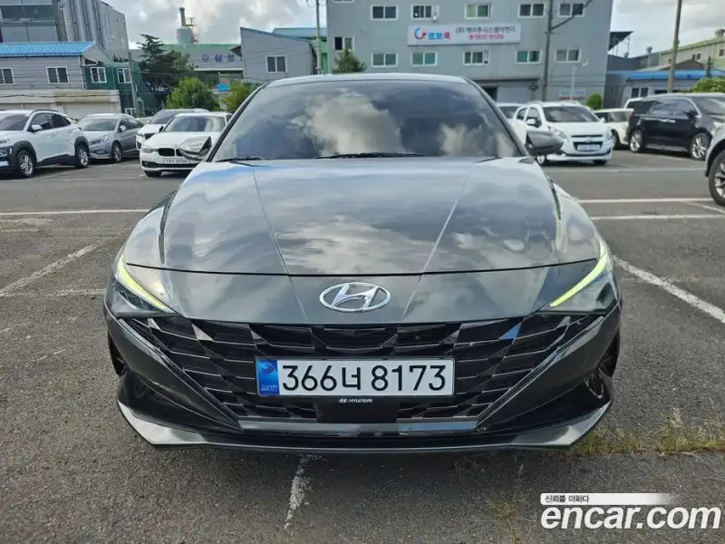 Hyundai Avante 1.6 LPi