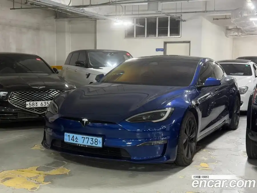 Tesla Model S Plaid