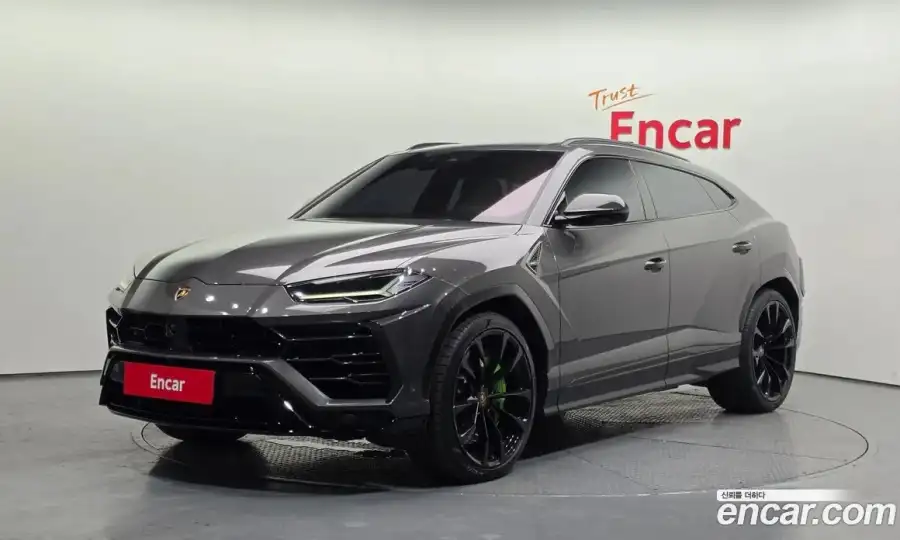 Lamborghini Urus 4.0 V8