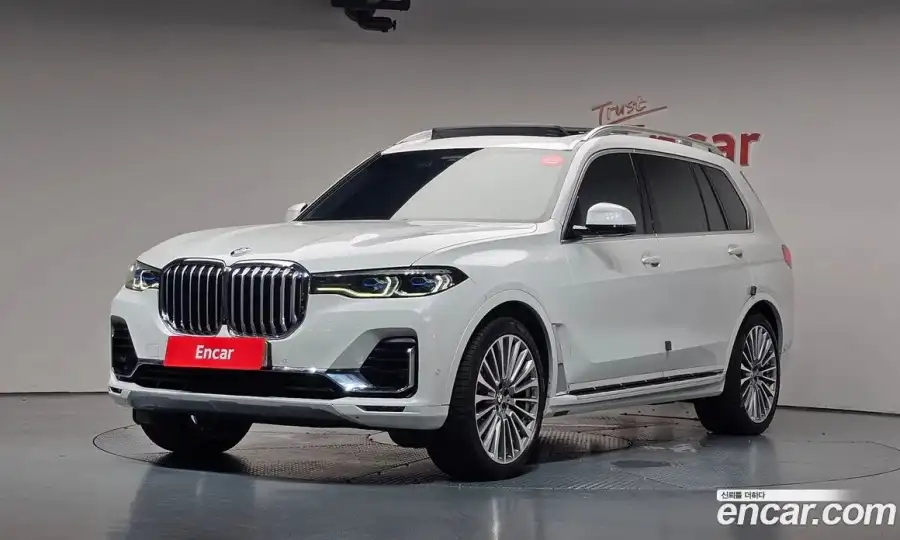 BMW X7 xDrive 40i Design Pure Excellence 7-Seater