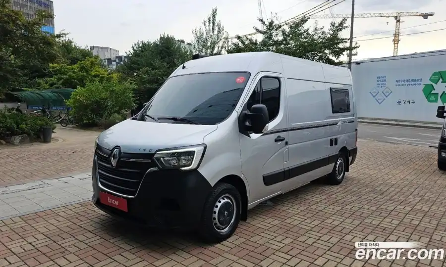 Renault Korea Master Camping car
