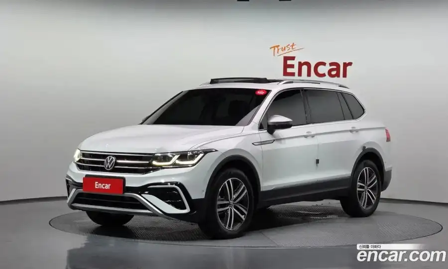 Volkswagen Tiguan 2.0 TSI Prestige