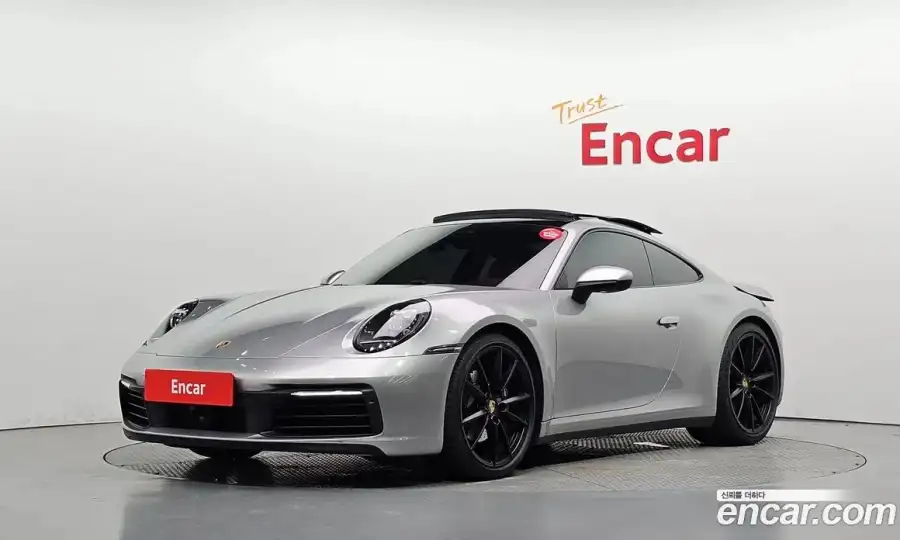 Porsche 911 Carrera 4