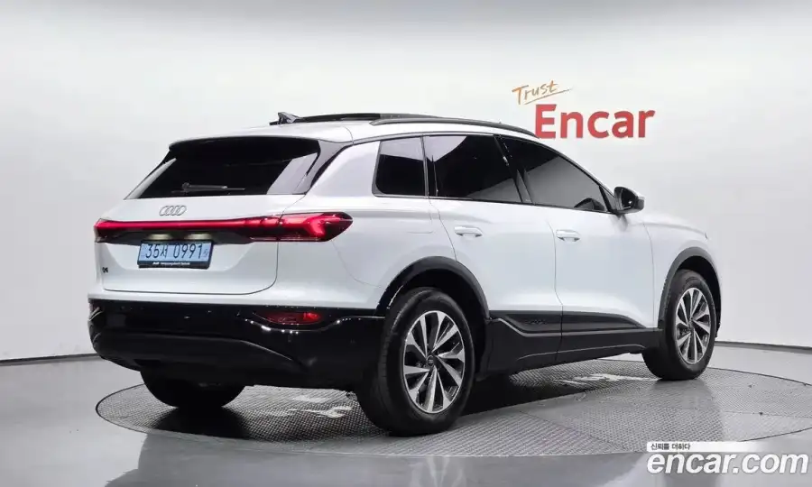 Audi Q6 e-tron Performance