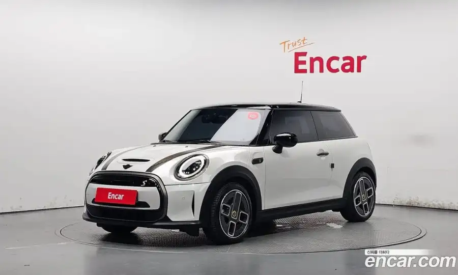 Mini Cooper Resolute Edition