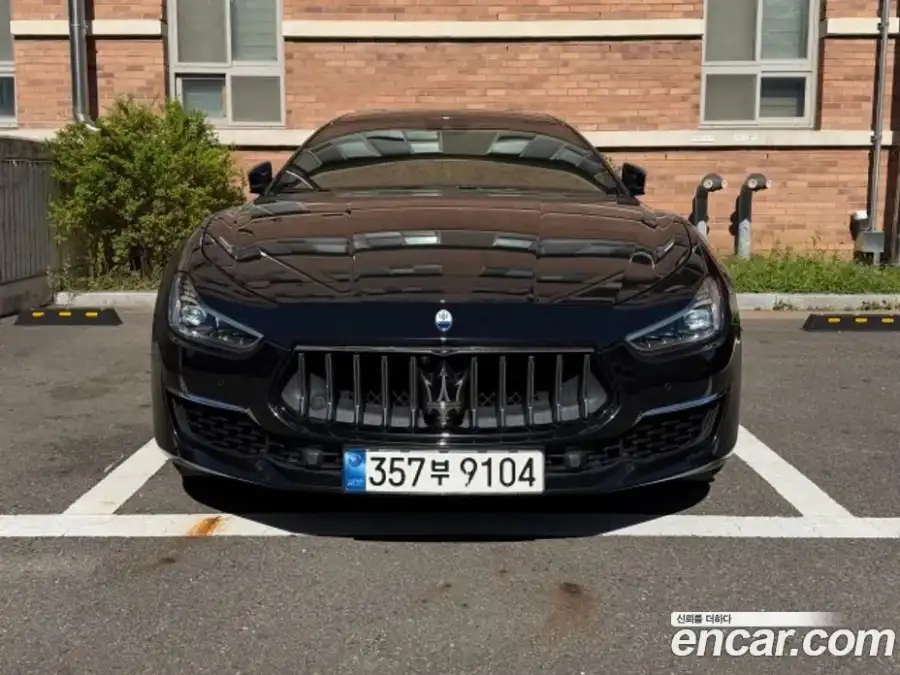 Maserati Ghibli 2.0 GT