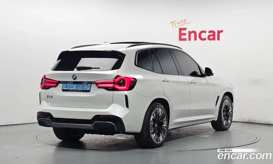 BMW iX3 M Sports