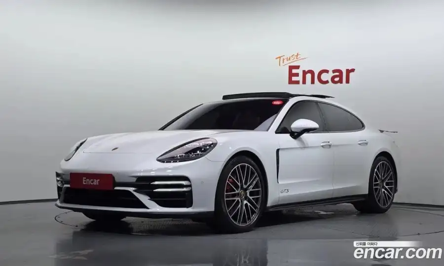 Porsche Panamera 4.0 GTS