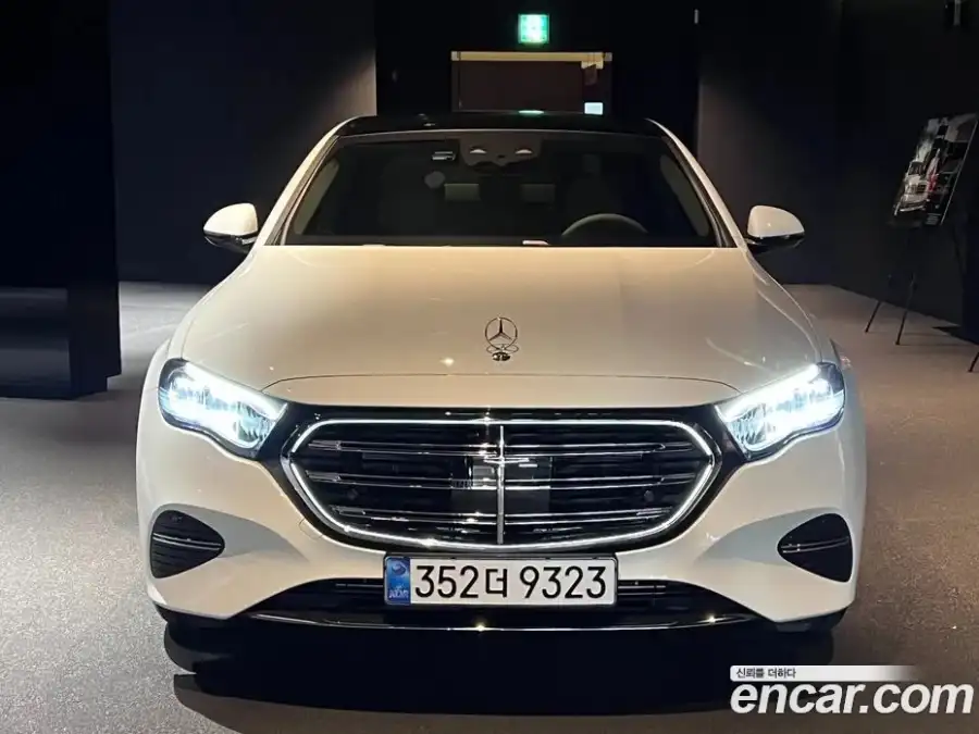 Mercedes-Benz E-Class E200 Exclusive