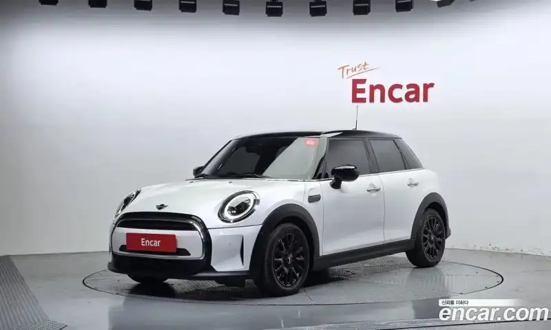 Mini Cooper 5Door Classic
