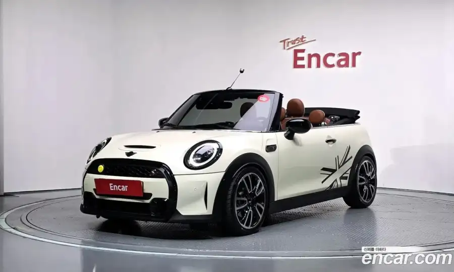Mini Cooper Convertible Classic