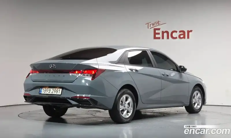 Hyundai Avante 1.6