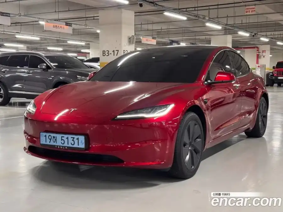 Tesla Model 3 RWD