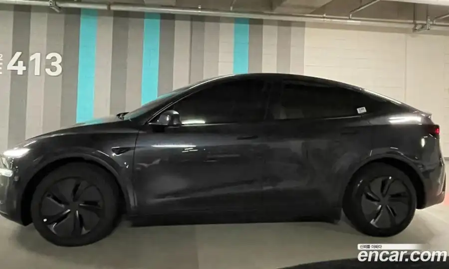 Tesla Model Y Premium RWD
