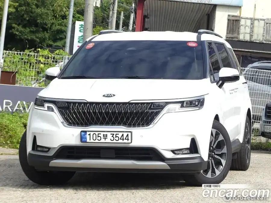 Kia Canival Gasoline 9-Seater Prestige