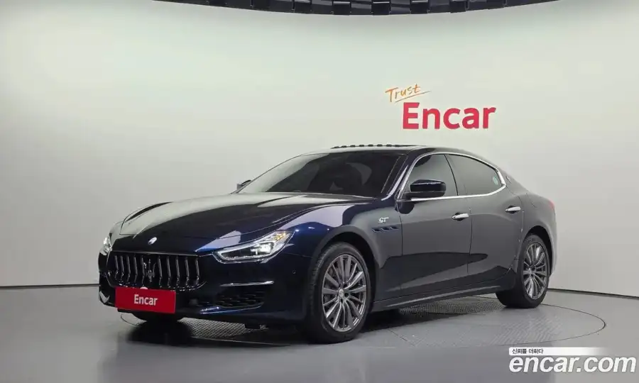 Maserati Ghibli 2.0 GT