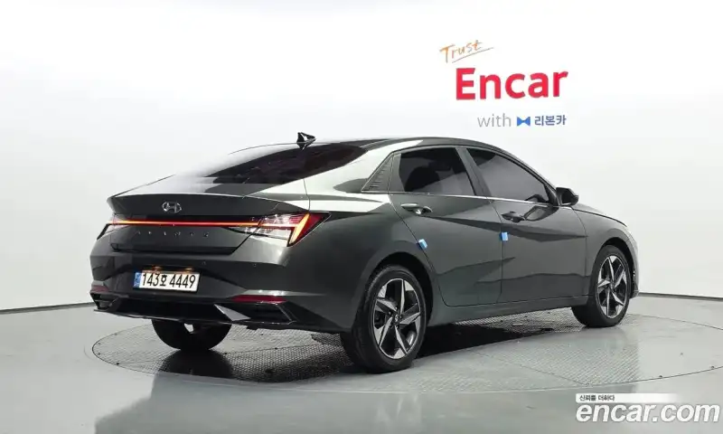 Hyundai Avante 1.6