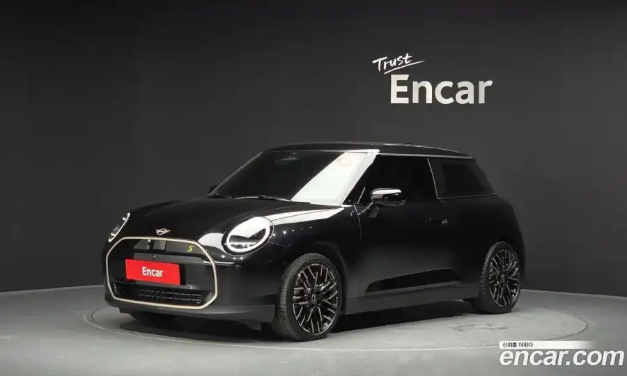 Mini Cooper SE Favoured