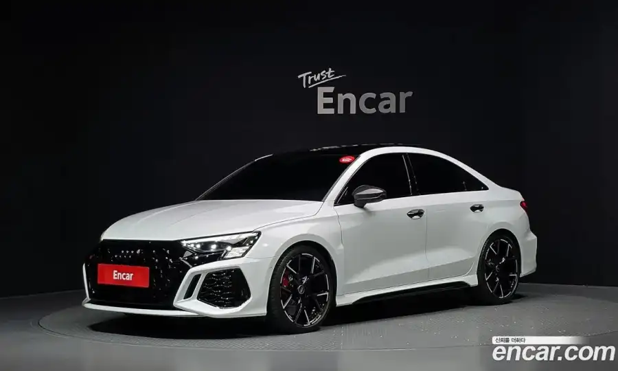 Audi RS3