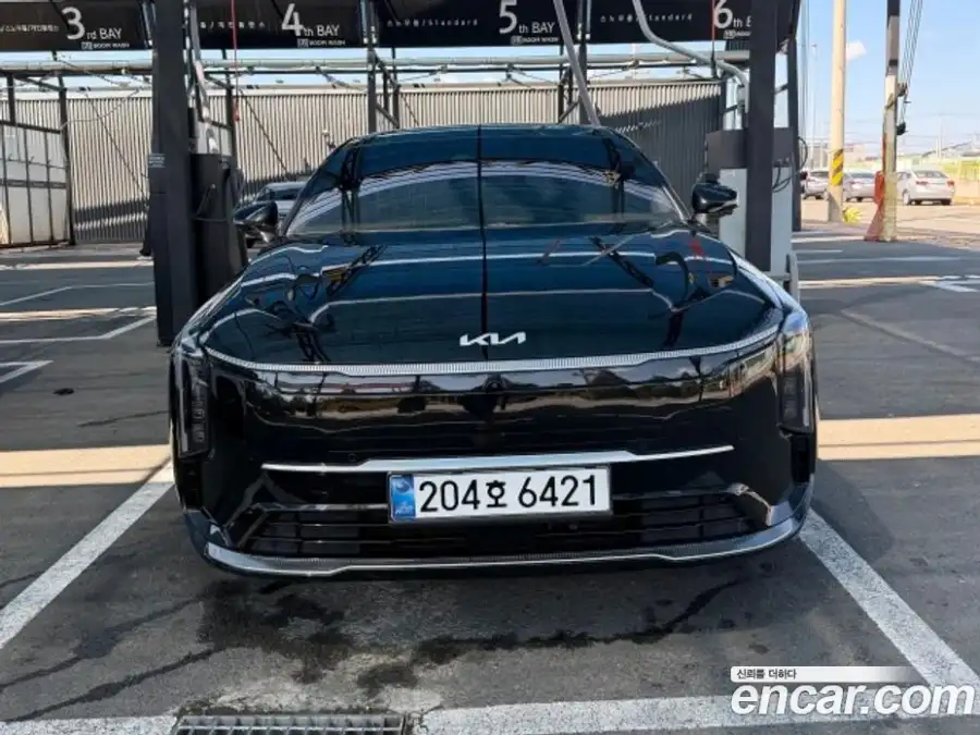 Kia K8 Signature