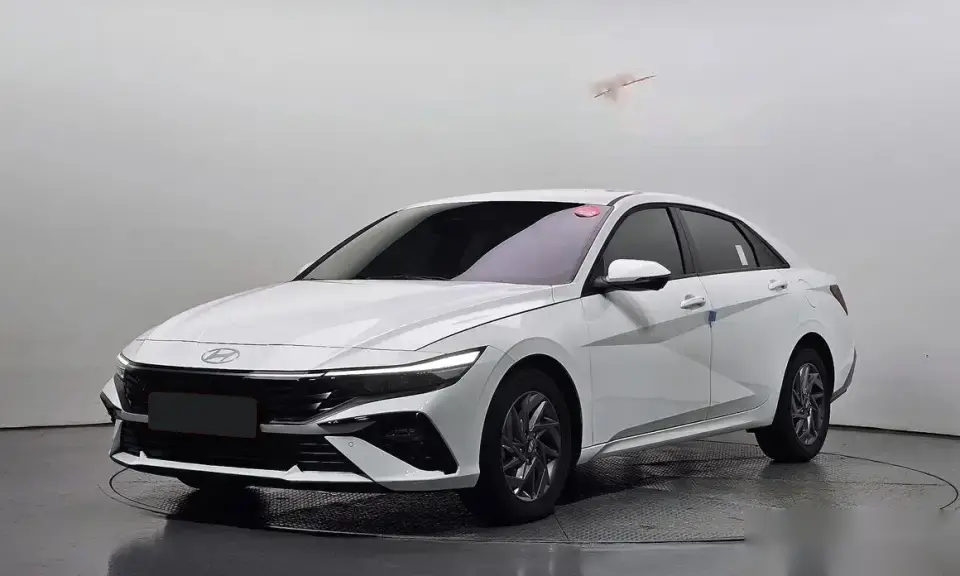 Hyundai Avante 1.6 Modern