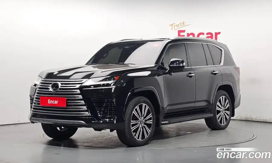 Lexus LX 700h Luxury