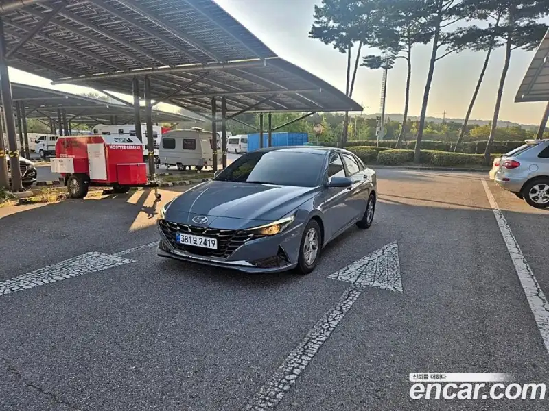 Hyundai Avante 1.6