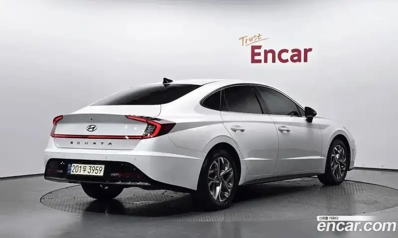 Hyundai Sonata 2.0