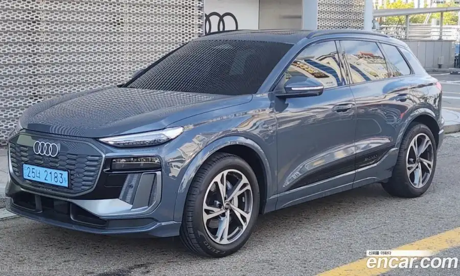 Audi Q6 e-tron S Line