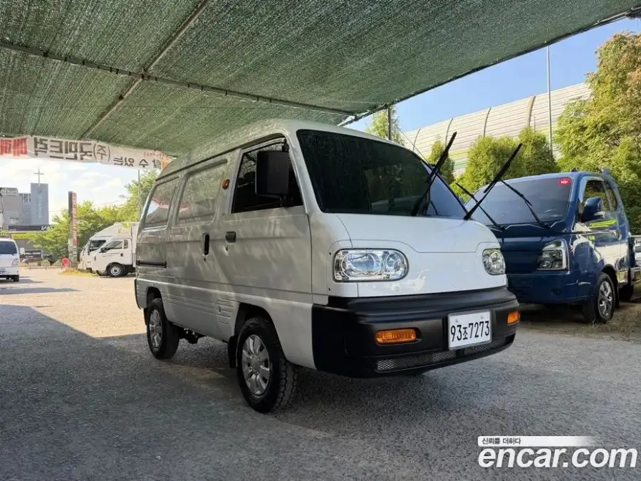 Chevrolet Damas 2-Seater Panel-Van