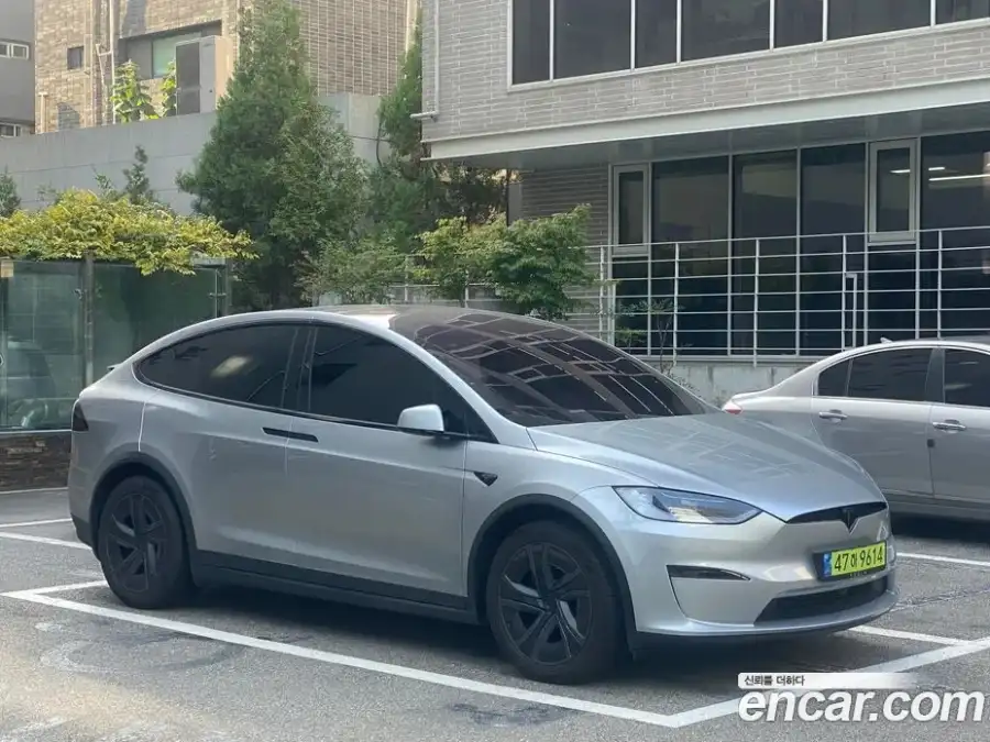 Tesla Model X AWD