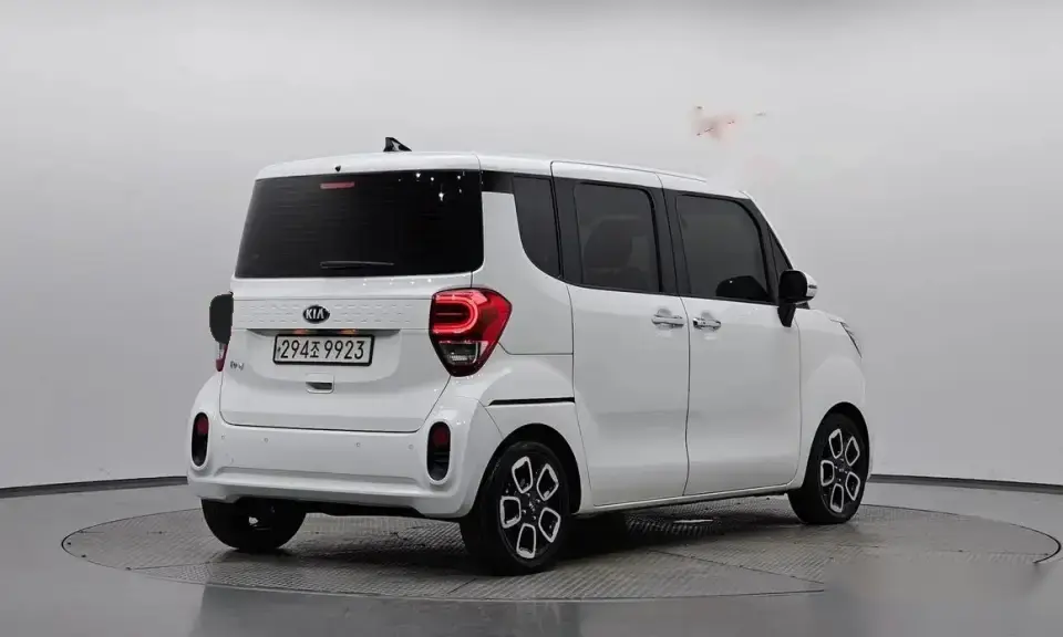 Kia Ray 1.0