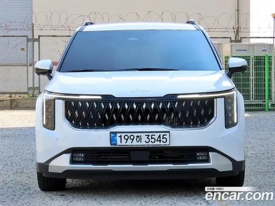 Kia Canival HEV 9 seater Prestige