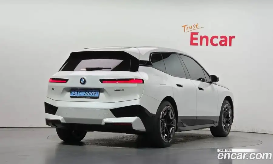 BMW iX xDrive50 Sports Plus
