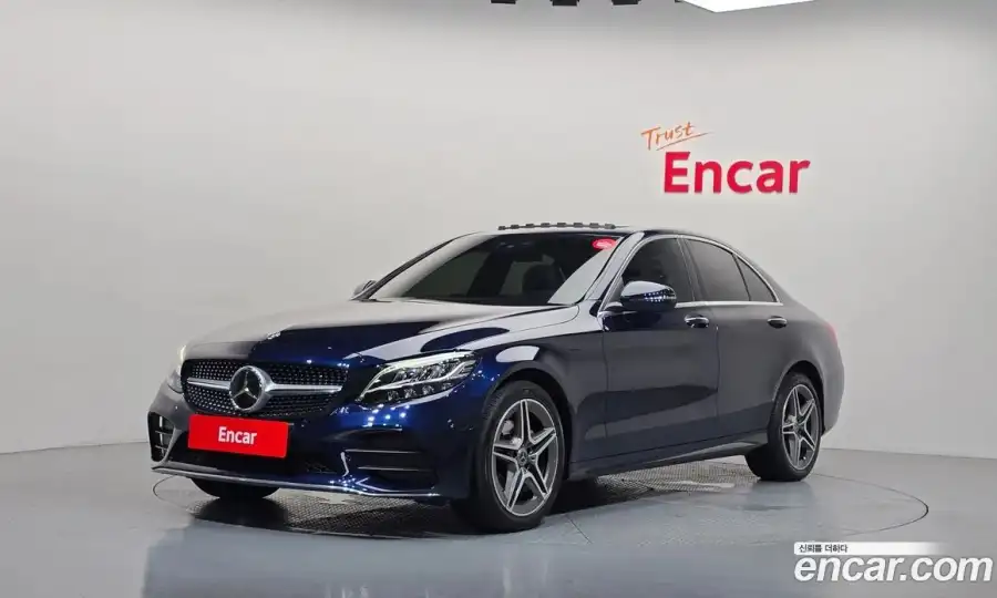 Mercedes-Benz C-Class C200 AMG Line