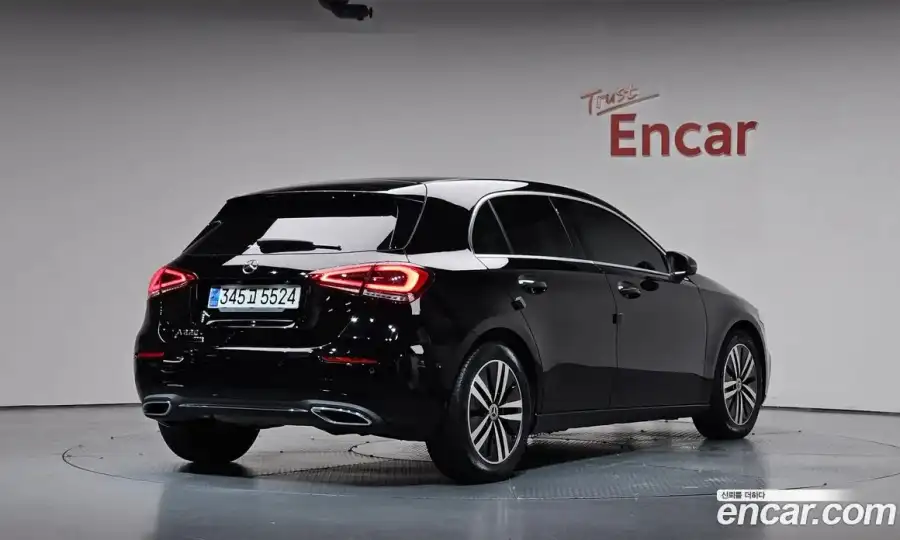 Mercedes-Benz A-Class A220 Hatchback
