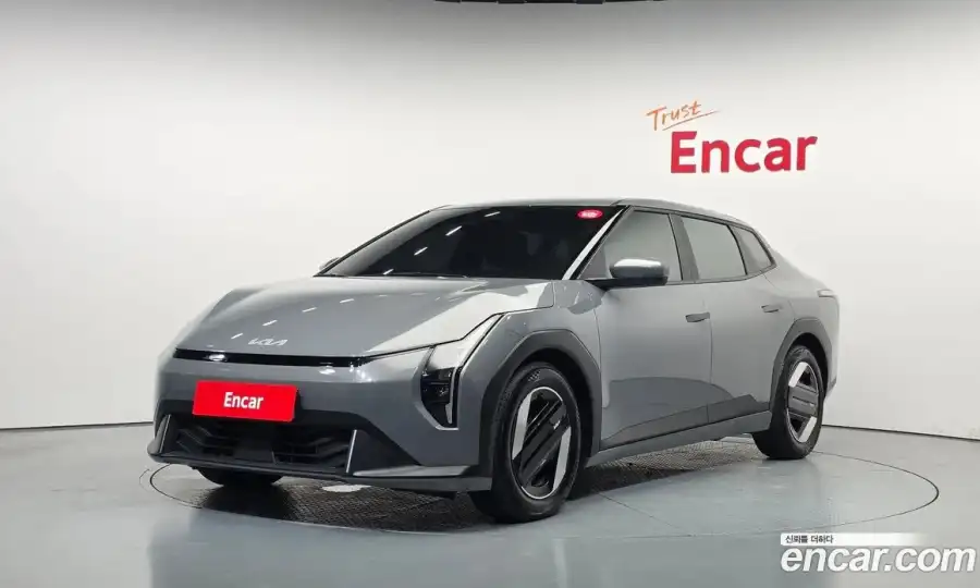 Kia EV4 Standard 2WD