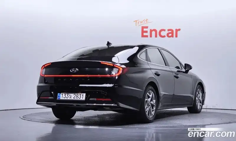 Hyundai Sonata 2.0