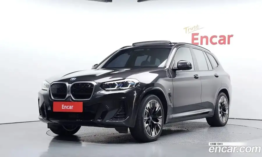 BMW iX3 M Sports