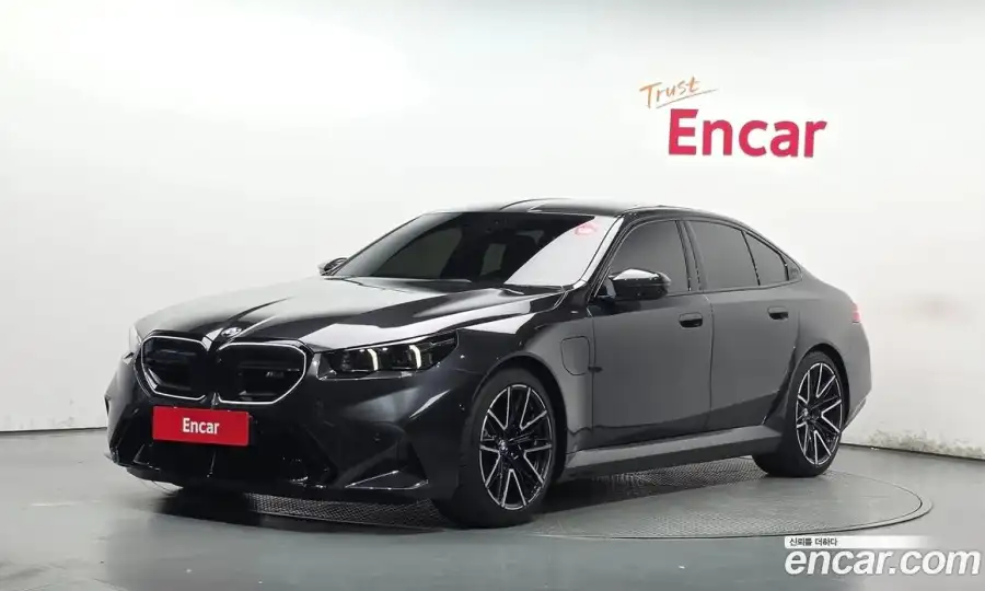BMW M5 M5 Sedan