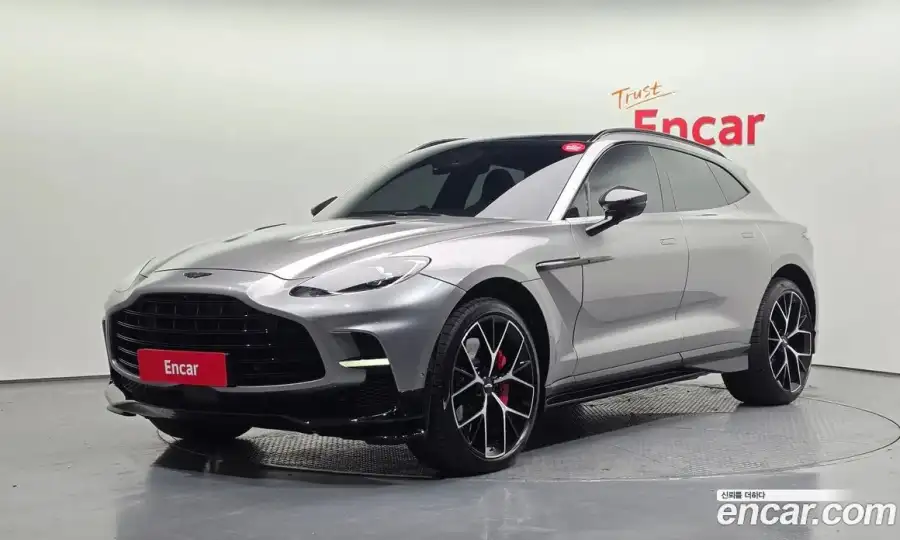Aston Martin Dbx 4.0 V8 707