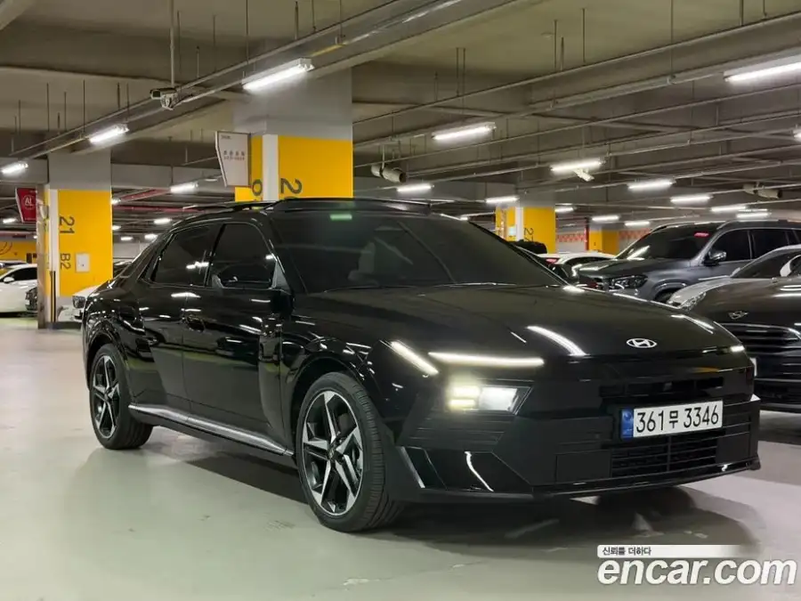 Hyundai Avante 2.0