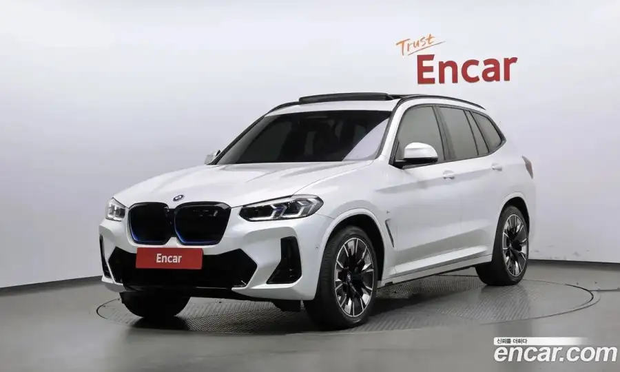 BMW iX3 M Sports